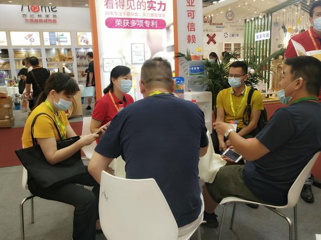 不起眼商品“錢”景無限!冷門商機驚艷上海百貨會(圖3) 不起眼商品“錢”景無限!冷門商機驚艷上海百貨會